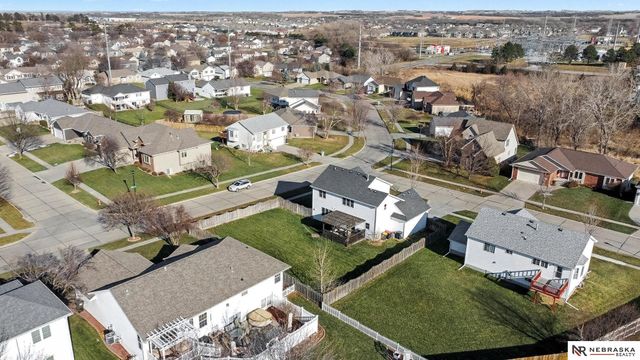 2151 N 81st Street, Lincoln, NE 68505