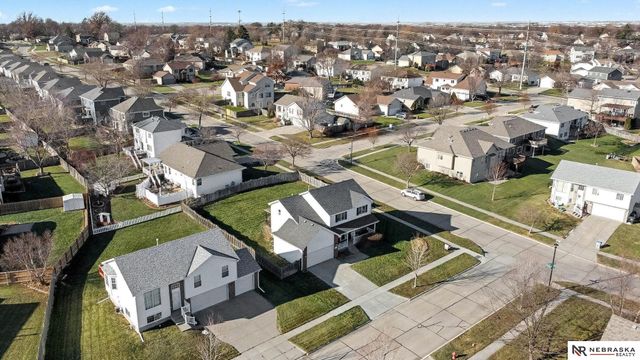 2151 N 81st Street, Lincoln, NE 68505