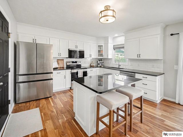 2151 N 81st Street, Lincoln, NE 68505