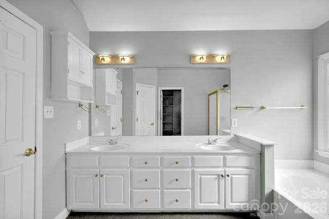 5305 Ravenglass Court, Waxhaw, NC 28173