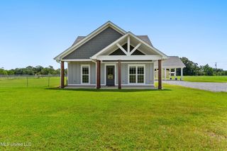 2156 Agricola Latonia Road, Lucedale, MS 39452