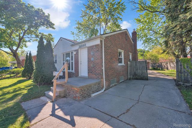 28999 Beechnut Street, Inkster, MI 48141