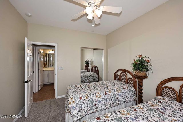 2463 N FILLMORE Court, Mesa, AZ 85215
