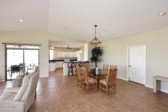 2463 N FILLMORE Court, Mesa, AZ 85215