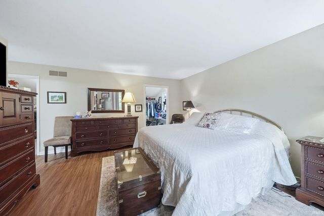 2522 E Saint Thomas Point, Fort Wayne, IN 46815
