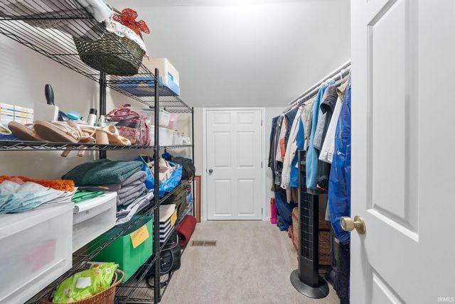 2522 E Saint Thomas Point, Fort Wayne, IN 46815