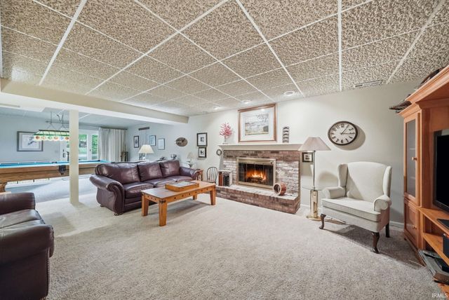 2522 E Saint Thomas Point, Fort Wayne, IN 46815