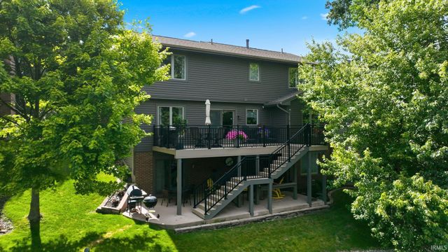 2522 E Saint Thomas Point, Fort Wayne, IN 46815