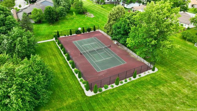 2522 E Saint Thomas Point, Fort Wayne, IN 46815
