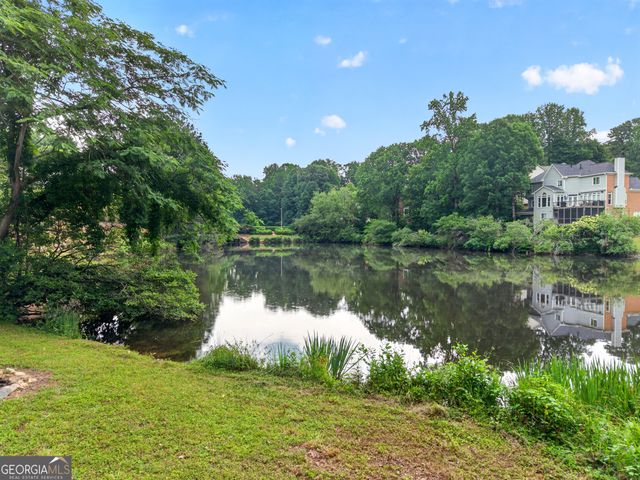 641 Phlox Way NW, Acworth, GA 30102