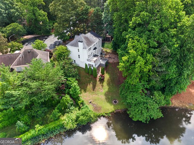 641 Phlox Way NW, Acworth, GA 30102