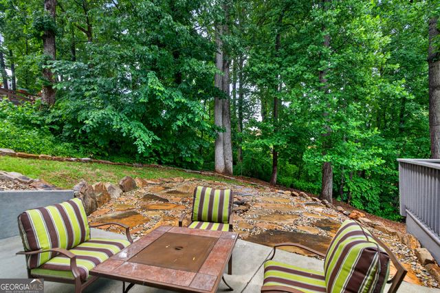 641 Phlox Way NW, Acworth, GA 30102