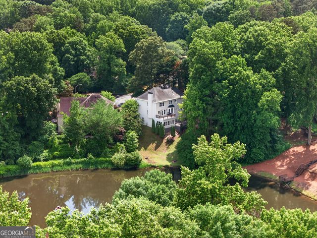 641 Phlox Way NW, Acworth, GA 30102