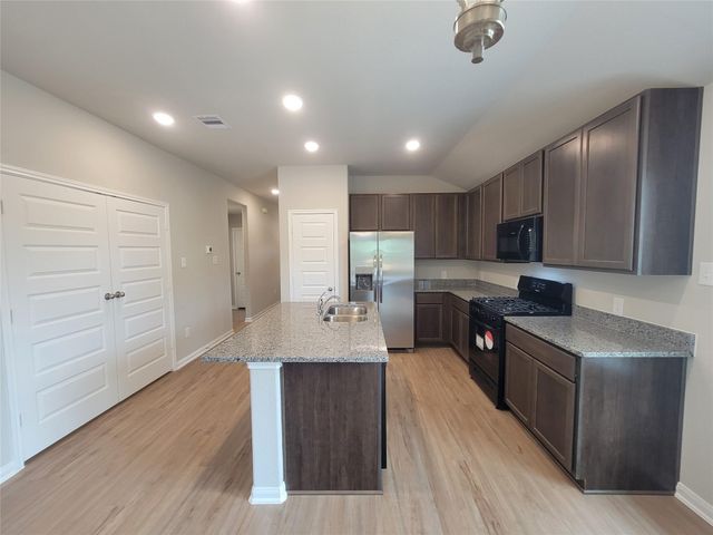 11732 Whirlaway Drive, Willis, TX 77318