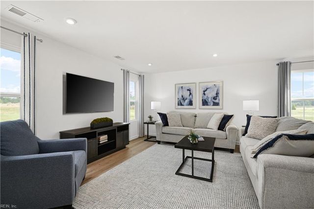 615 Hopi CT, Portsmouth, VA 23701