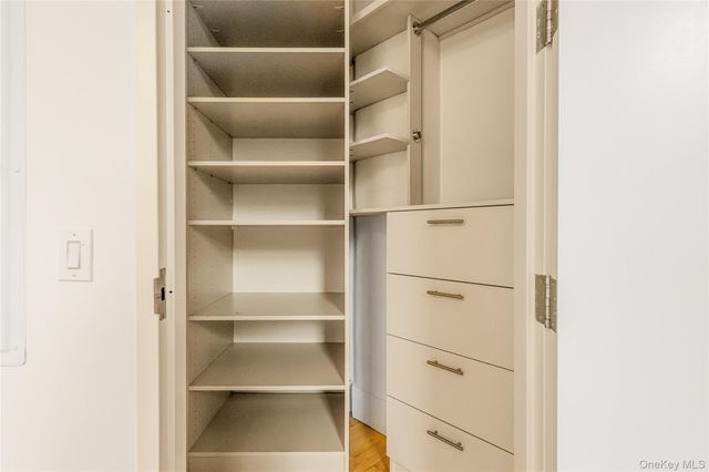 55 Berry Street 4F, Brooklyn, NY 11249