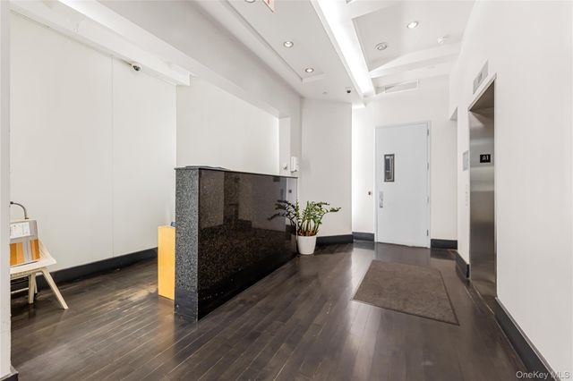 55 Berry Street 4F, Brooklyn, NY 11249