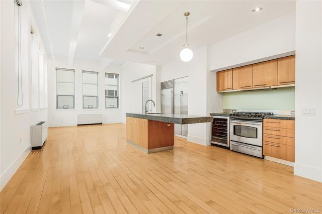55 Berry Street 4F, Brooklyn, NY 11249
