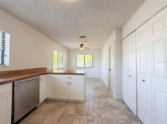 3993 SUBURBAN LANE, North Port, FL 34287