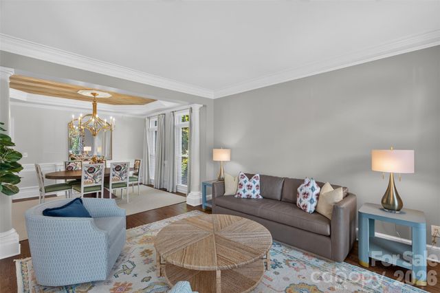 8634 Woodmere Crossing Drive, Charlotte, NC 28226