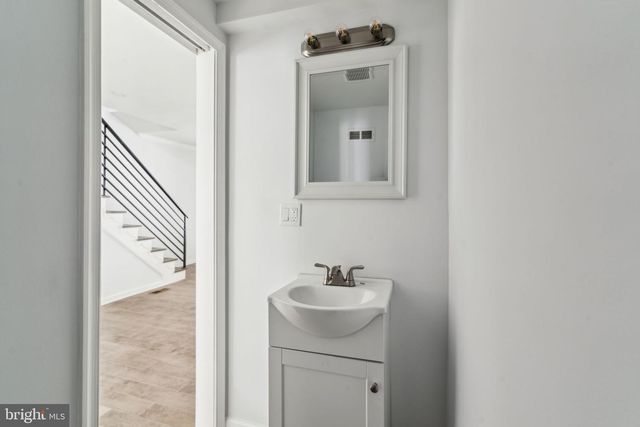 2041 S BUCKNELL ST, Philadelphia, PA 19145