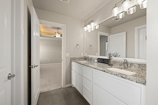 16032 Siloa Avenue, Edmond, OK 73013