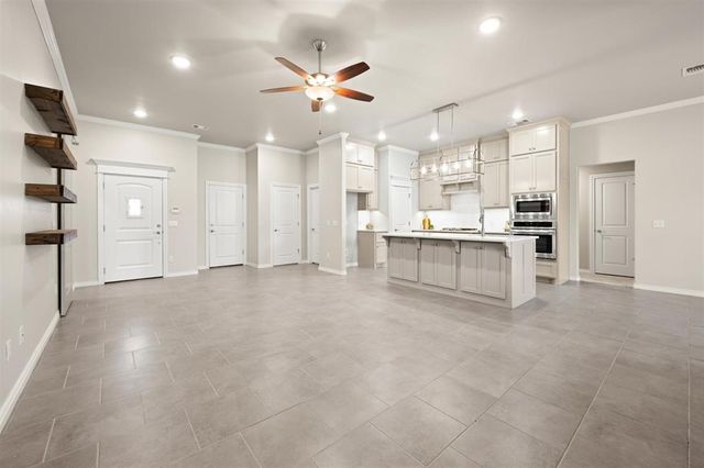 16032 Siloa Avenue, Edmond, OK 73013