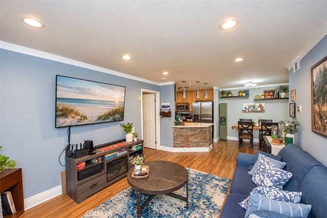 2375 Del Mar Way 101, Corona, CA 92882