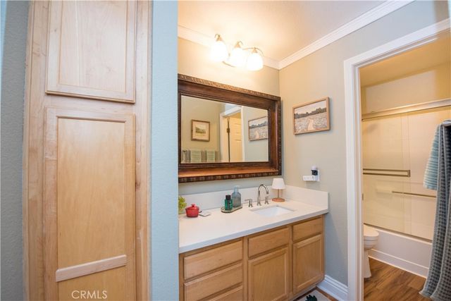 2375 Del Mar Way 101, Corona, CA 92882
