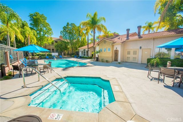 2375 Del Mar Way 101, Corona, CA 92882