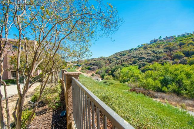 2375 Del Mar Way 101, Corona, CA 92882