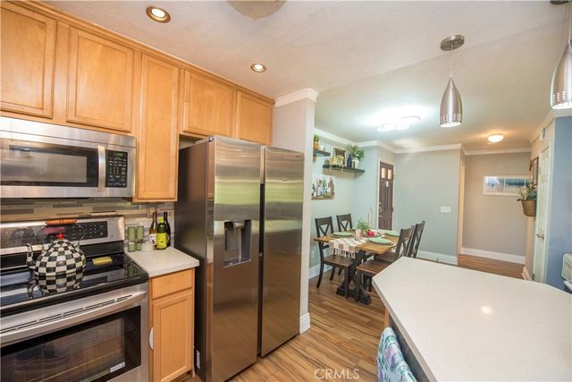 2375 Del Mar Way 101, Corona, CA 92882