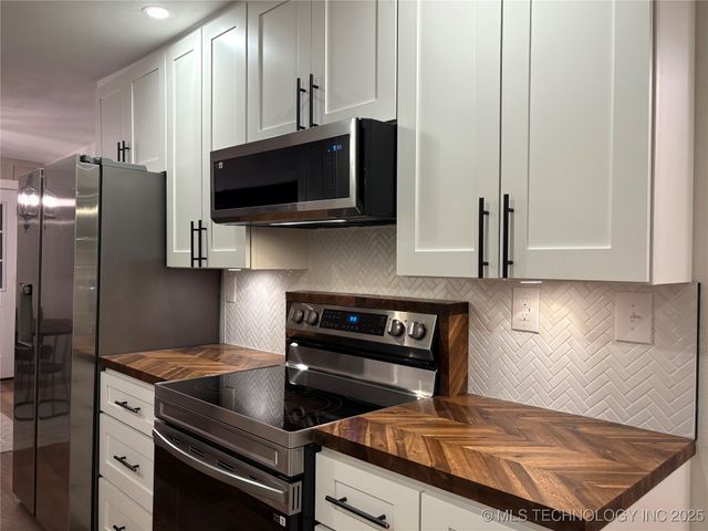 1301 9th Avenue NW, Ardmore, OK 73401