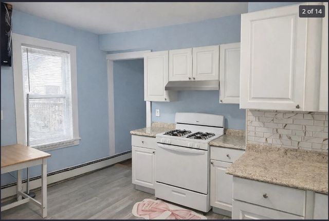 405 Lakeview Ave 2, Lowell, MA 01850