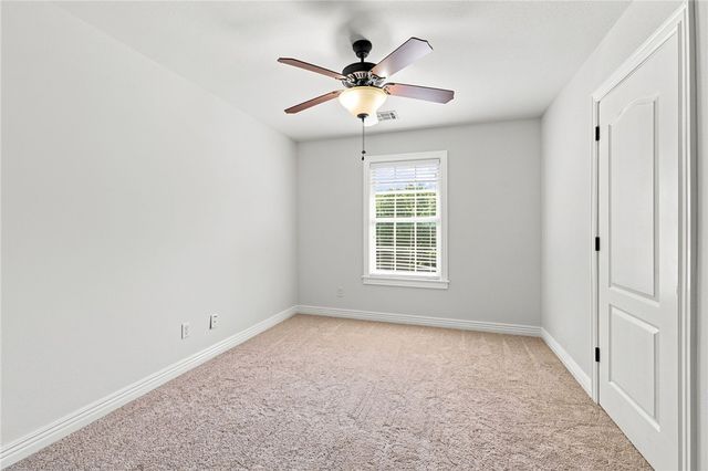 833 E Birwin Street, Fayetteville, AR 72703
