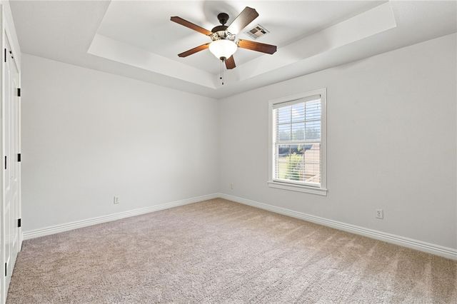 833 E Birwin Street, Fayetteville, AR 72703
