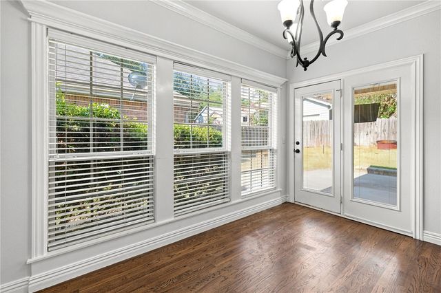 833 E Birwin Street, Fayetteville, AR 72703