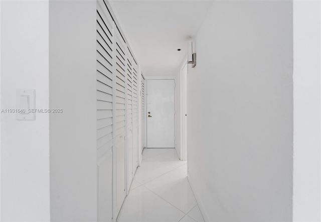 7601 E Treasure Dr 819, North Bay Village, FL 33141