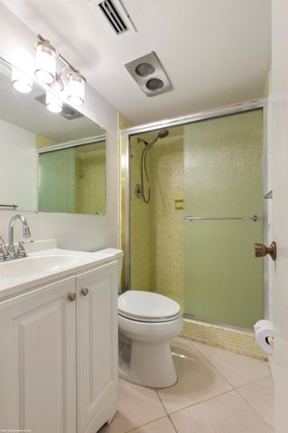 12005 Poinciana Boulevard 205, Royal Palm Beach, FL 33411