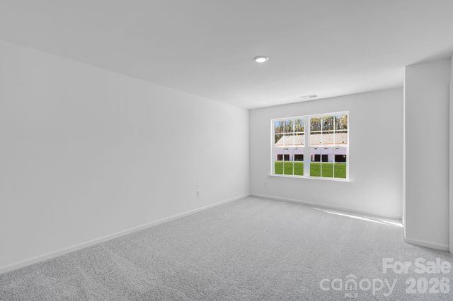 696 Sparano Loop, York, SC 29745