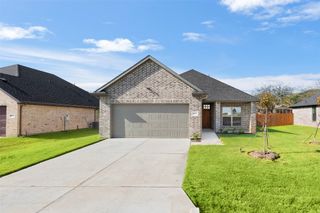 613 Escovedo Drive, Italy, TX 76651