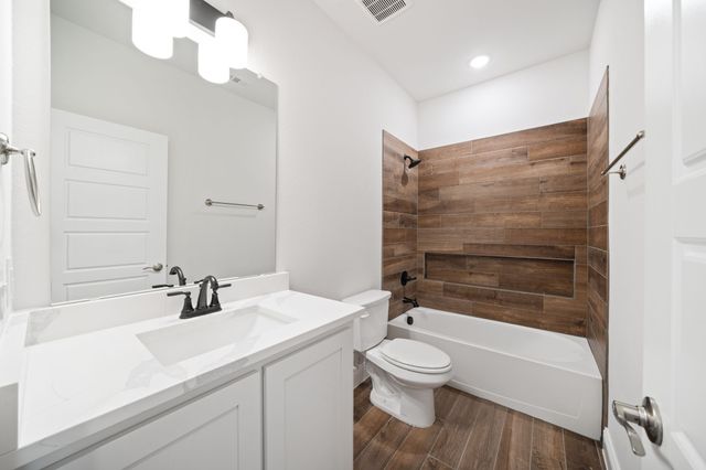 618 Kyle Drive, Tioga, TX 76271