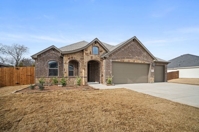 618 Kyle Drive, Tioga, TX 76271