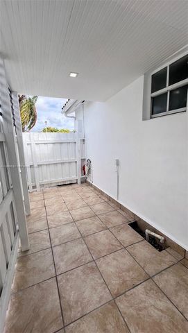 14652 SW 114th Ter A, Miami, FL 33186