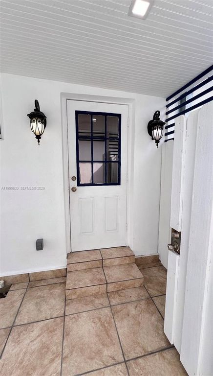 14652 SW 114th Ter A, Miami, FL 33186