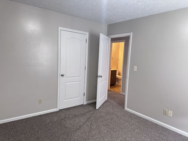 203 Melodie Dr, Clarksville, TN 37043