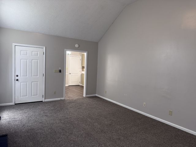 203 Melodie Dr, Clarksville, TN 37043