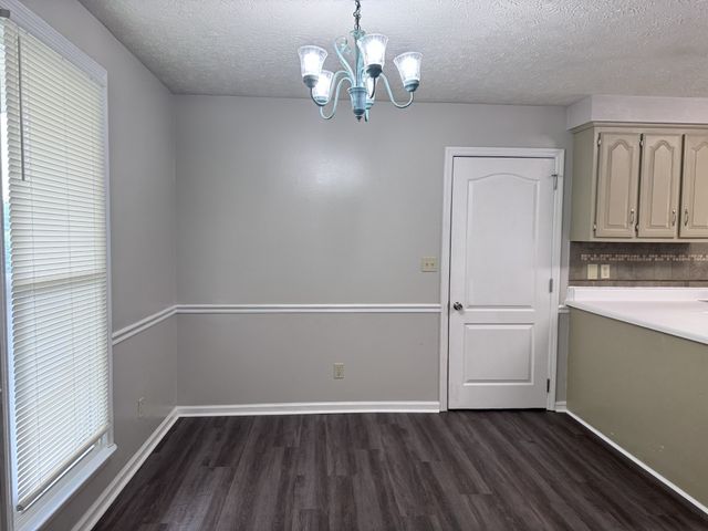 203 Melodie Dr, Clarksville, TN 37043
