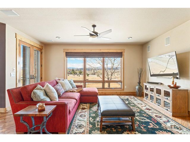3032 Center Ridge Dr, Berthoud, CO 80513