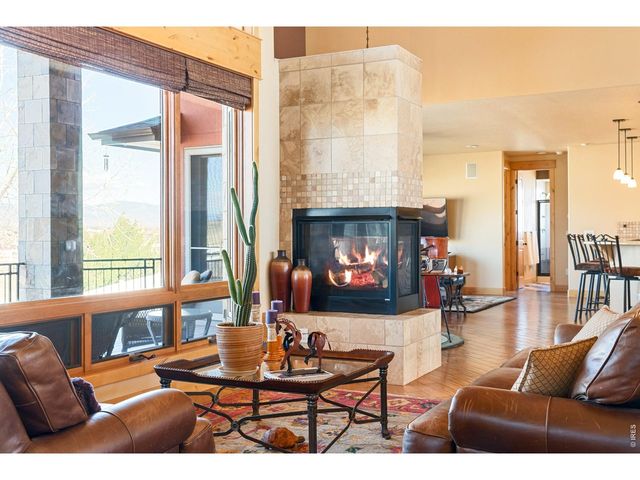 3032 Center Ridge Dr, Berthoud, CO 80513